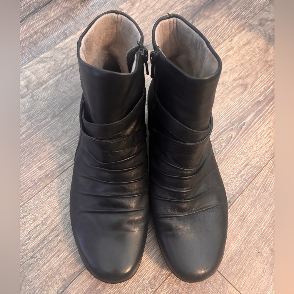 Naturalizer Dark Brown Ankle Booties